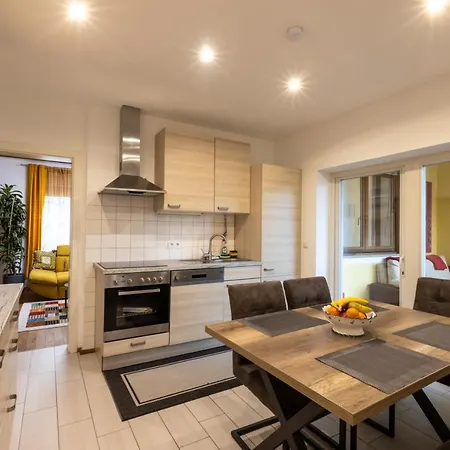 Dielangthalers Exklusive Oase 아파트 *